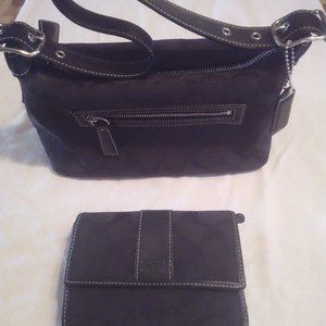 Coach Signature Black Jacquard Canvas Handbag And Wallet